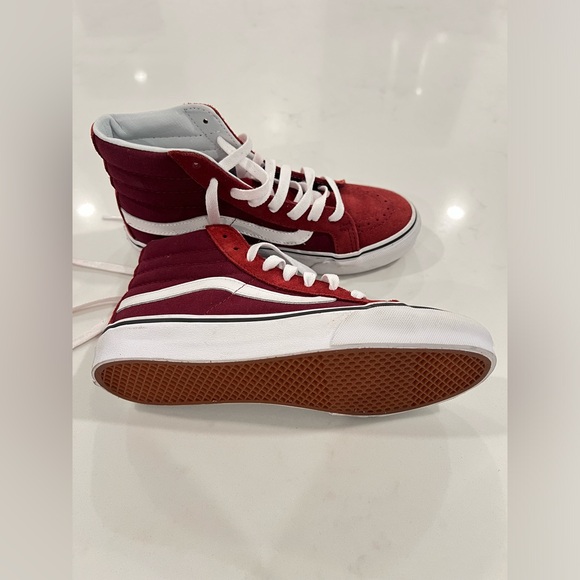 Vans Women High Top Shoes Burgundy - Picture 3 of 3